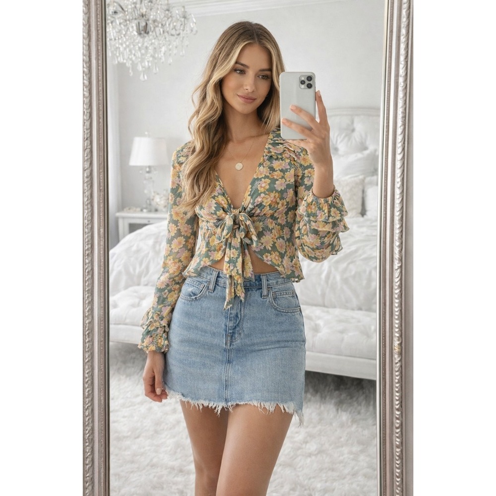 Free‎ People Maybel Top XS Green Floral Long Sleeve Boho Tiered Ruffle Blouse